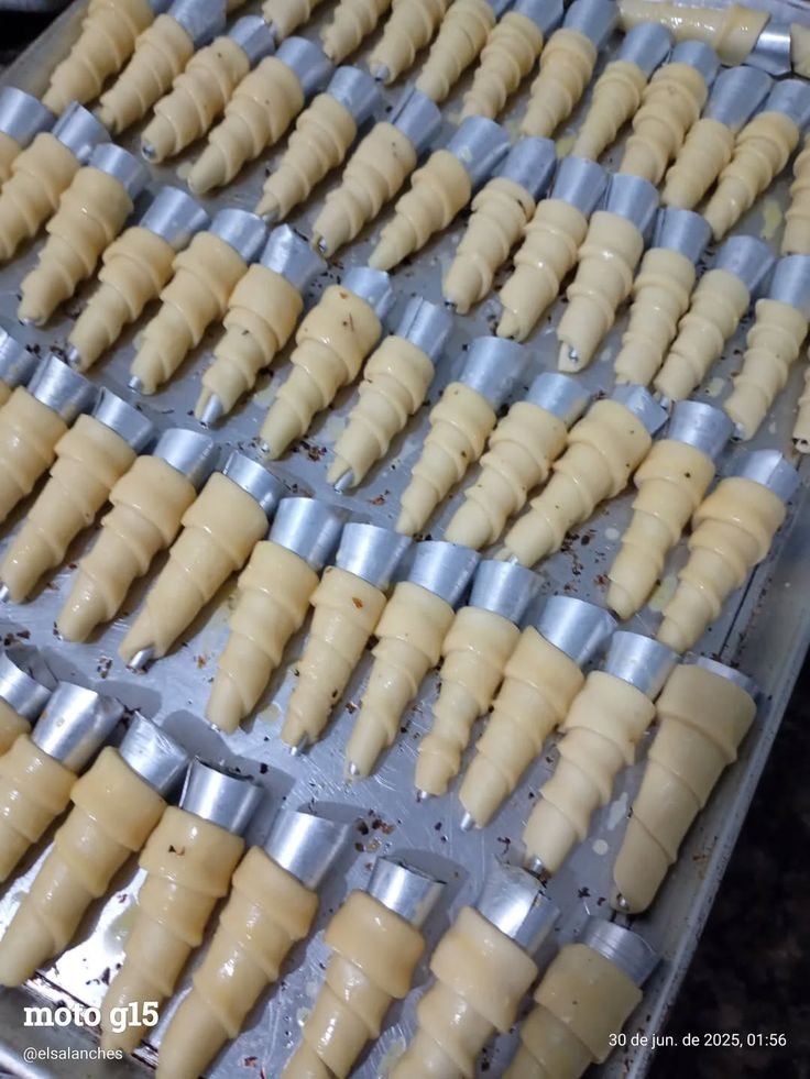 Préparation de cornets en pâte